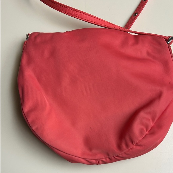 Marc Jacobs Vibrant Pinky Coral Crossbody Bag - Picture 5 of 10